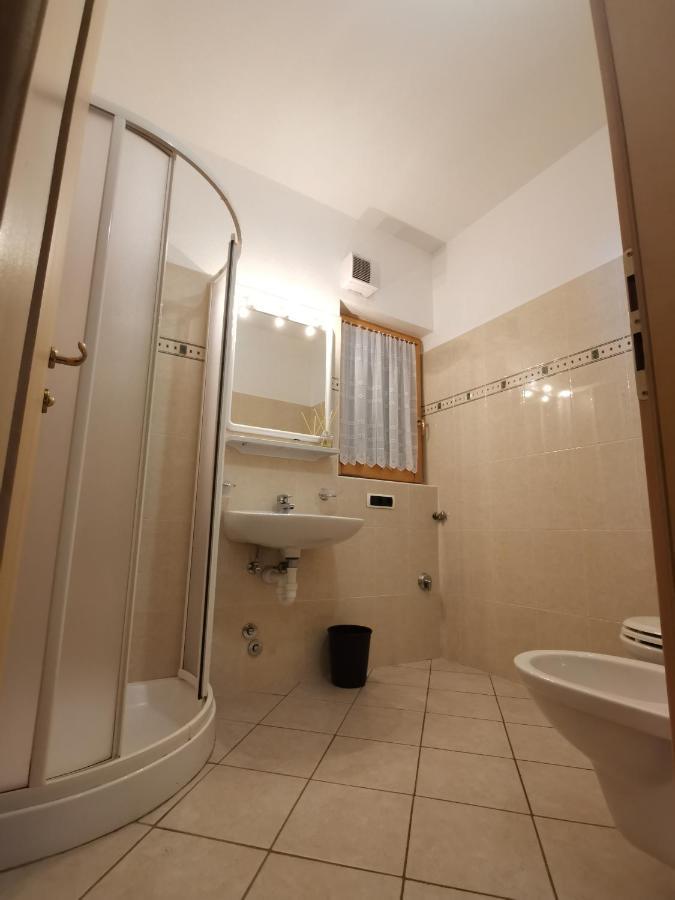 Snowflake Apartment Лівіньо Екстер'єр фото